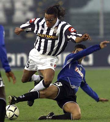 U17世界杯1／16决赛对阵：韩国vs英格兰，亚洲四队齐聚下半区（U17世界杯1／16决赛出炉：韩国遭遇英格兰，四支亚洲球队齐聚下半区）