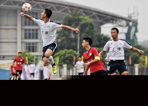 中国足球小将教练回忆四年前传控训练（中国青少年足球队教练忆四年前的传控训练）