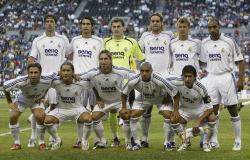 图赫尔：贝林独特的品质是能出现在9号位打进看似简单的进球（图赫尔称贝林的独到之处在于能化身9号位，打进看似轻松的进球）