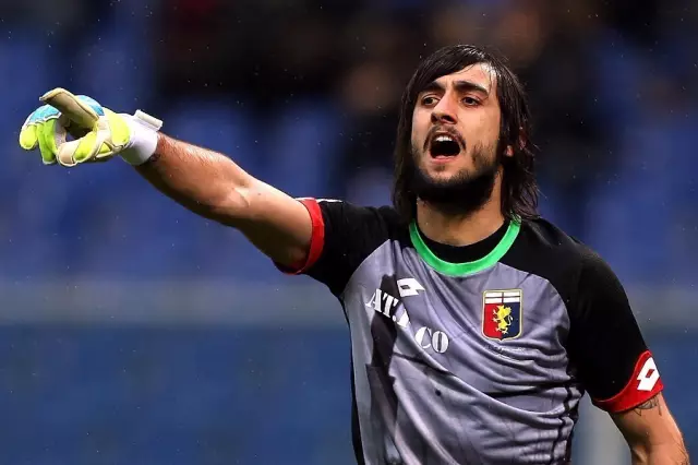 赖特：媒体在利用贝林被换下制造矛盾，这事他们能炒到世界杯（赖特：媒体借贝林被换大做文章，话题能炒到世界杯）