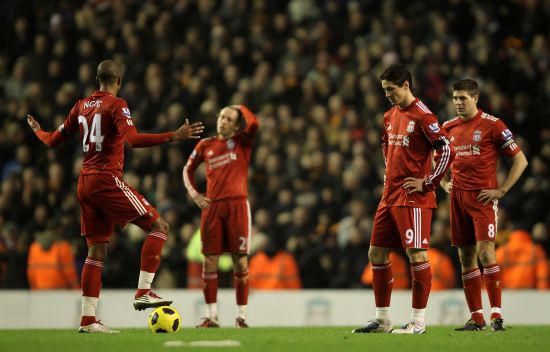 中超：武汉三镇2-0战胜上海申花（中超：武汉三镇2比0力克上海申花）