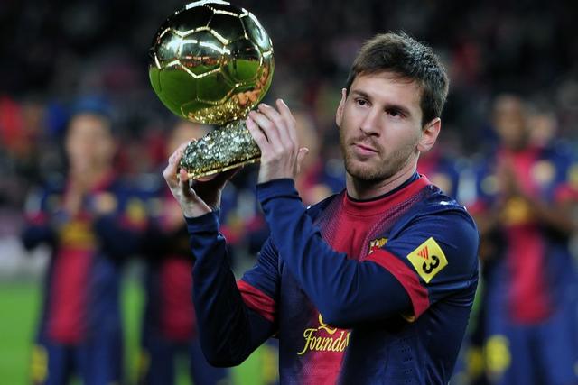 官方：名古屋鲸鱼外援前锋容克赛季结束后合同到期离队（名古屋鲸鱼官宣：外援前锋容克赛季末合同到期将离队）