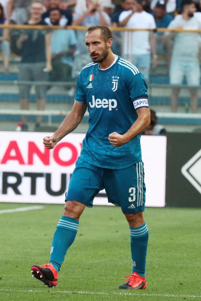 独家伊曼纽尔·丹索将加盟苏格兰超级联赛球队利文斯顿足球俱乐部（独家消息：伊曼纽尔·丹索即将签约苏超利文斯顿）