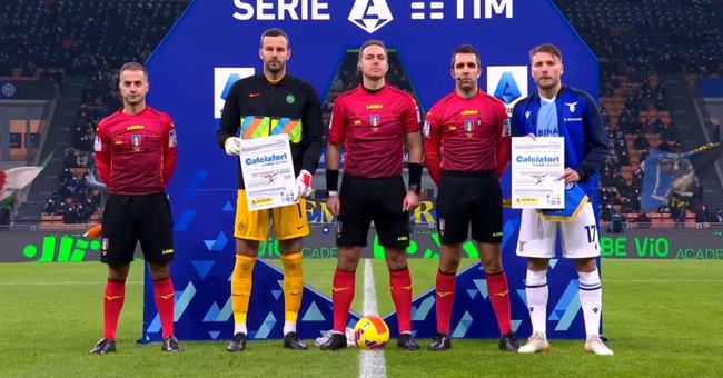 龙赛罗转发巴萨“第12人”贴文：他们承认了内格雷拉丑闻（龙赛罗转发巴萨“第12人”动态：等同承认内格雷拉案）