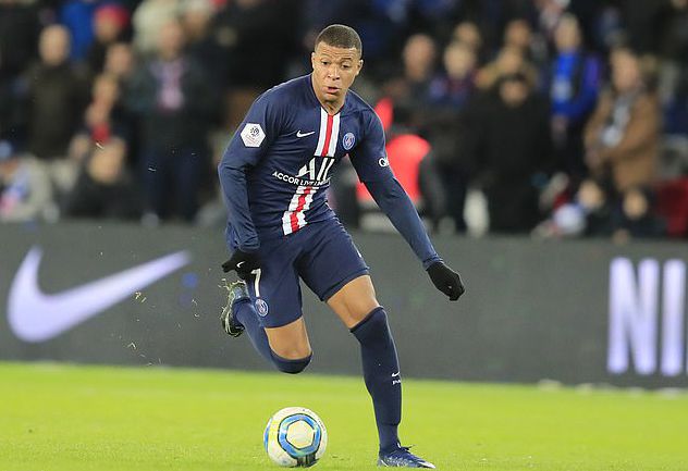 2胜1平，曼联夺得2025年英超夏季赛冠军（曼联以2胜1平战绩问鼎2025英超夏季赛）