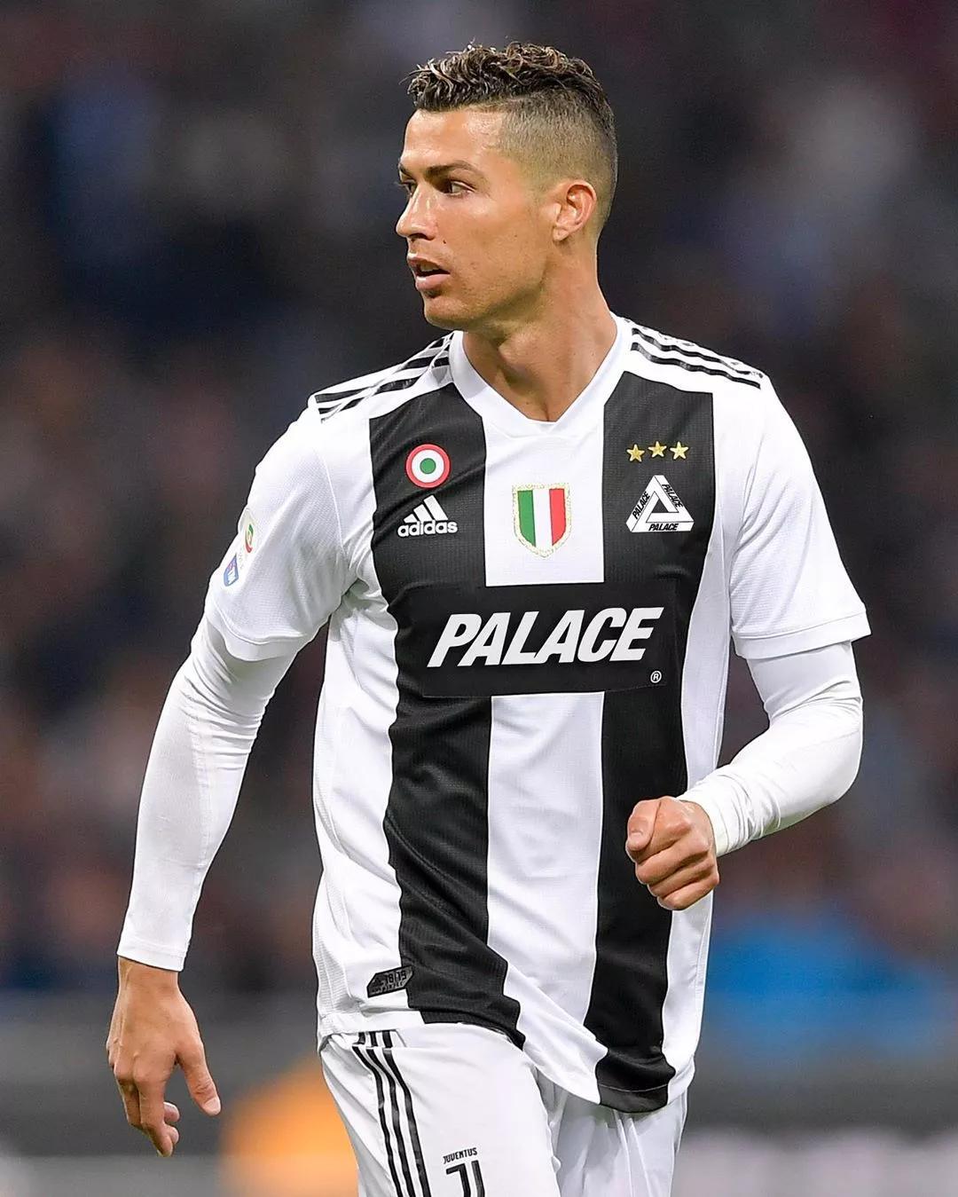 每体：巴萨接近签下埃及17岁前锋阿卜杜勒卡里姆（每体：巴萨接近敲定17岁埃及前锋阿卜杜勒卡里姆）