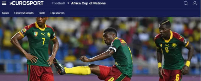 2025赛季，成都蓉城以红焰为刃、热血为甲，在三...（2025赛季，成都蓉城执赤焰为锋、披热血为甲，燃魂出征）