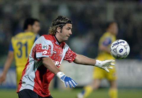 再次入选最佳阵容证明自己，可28岁的国米队长，仍“任重道远”（再度入选最佳阵容自证实力，28岁的国米队长仍任重道远）